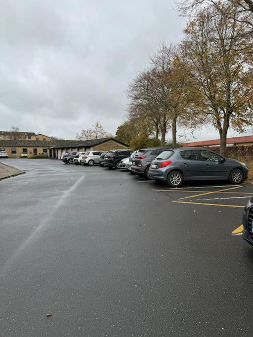 Stor Og Lys Lejlighed I Hjertet Af Holstebro Exteriör bild